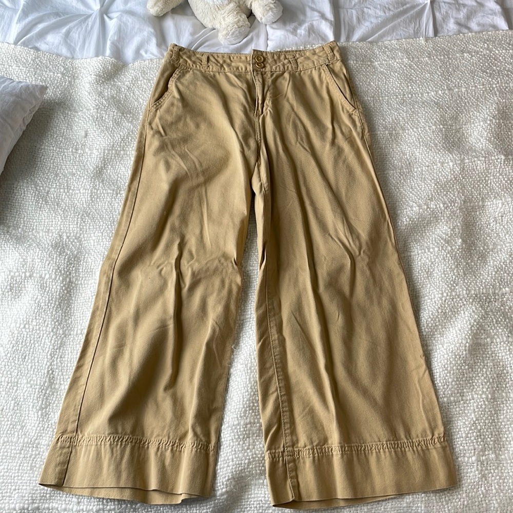 mustard yellow, mellow flare pant.